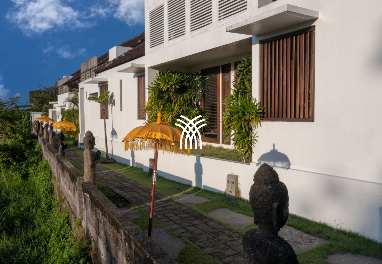 Villa in Pecatu - Abaca Nyoman