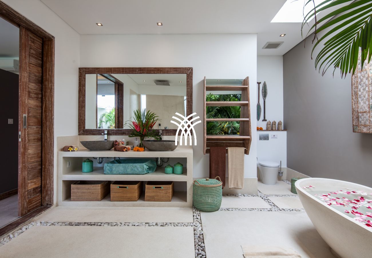 Villa in Pecatu - Louprana