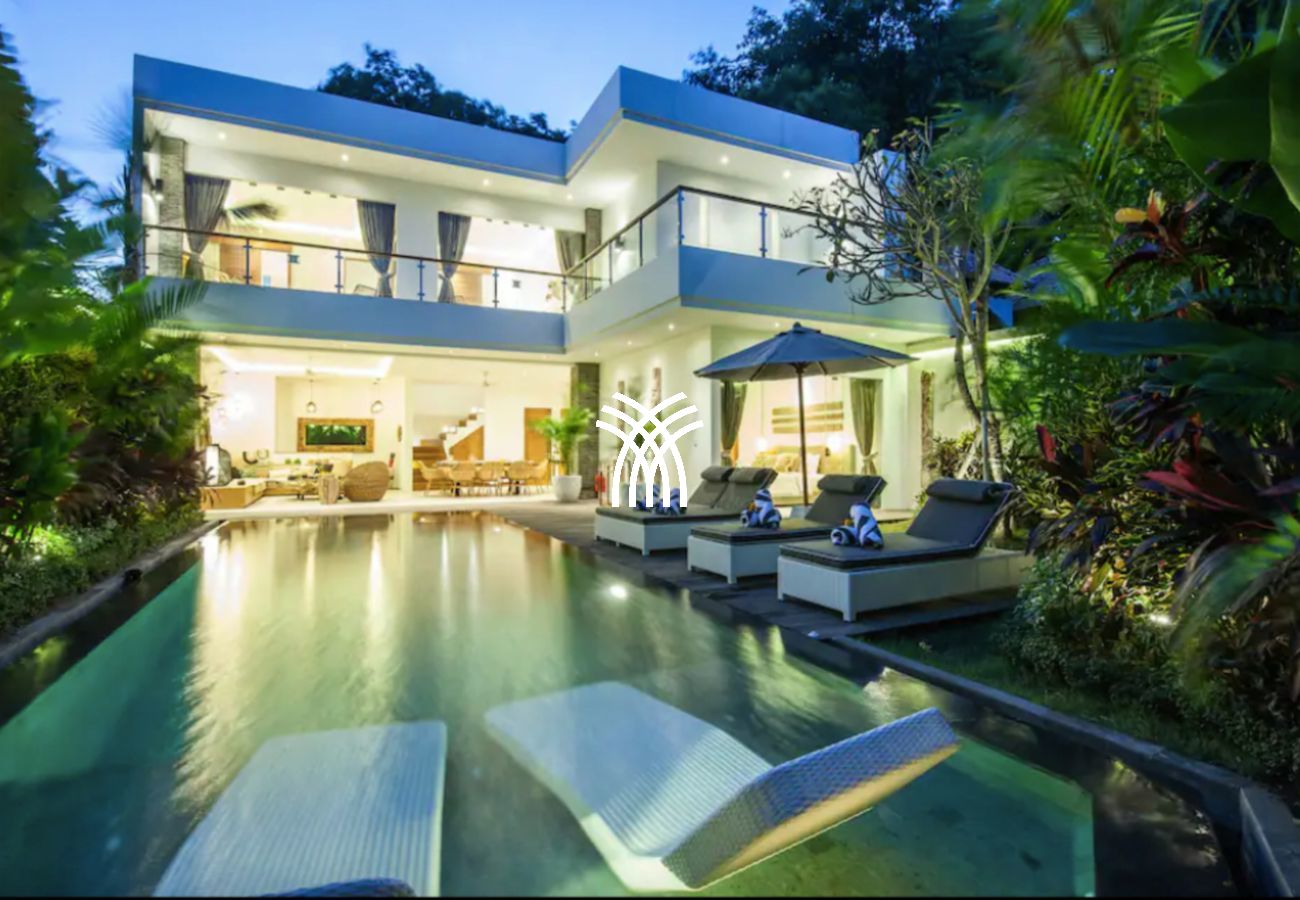 Villa in Pecatu - Mabahata