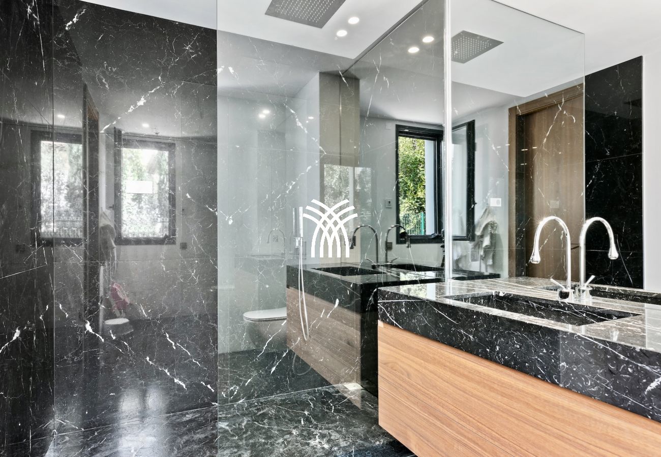 Villa in Mougins - Mila