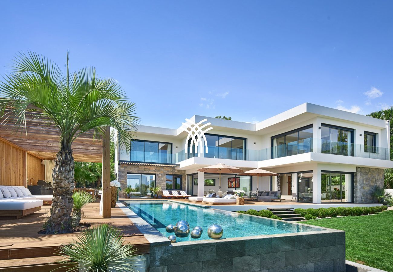 Villa in Mougins - Mila