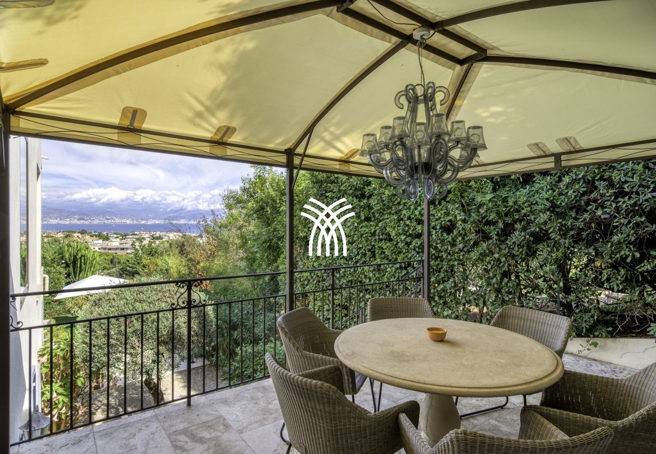 Villa in Antibes - Mayflower