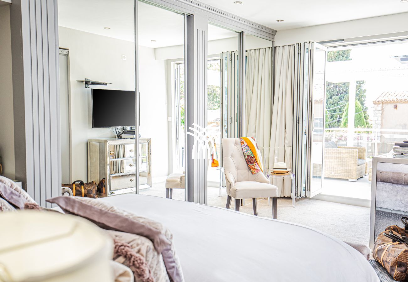 Villa in Antibes - Cinderella