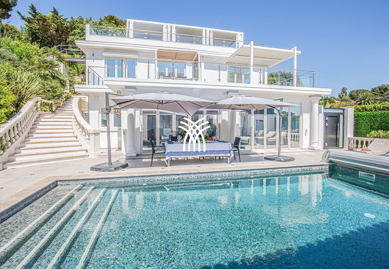 Villa in Antibes - Cinderella