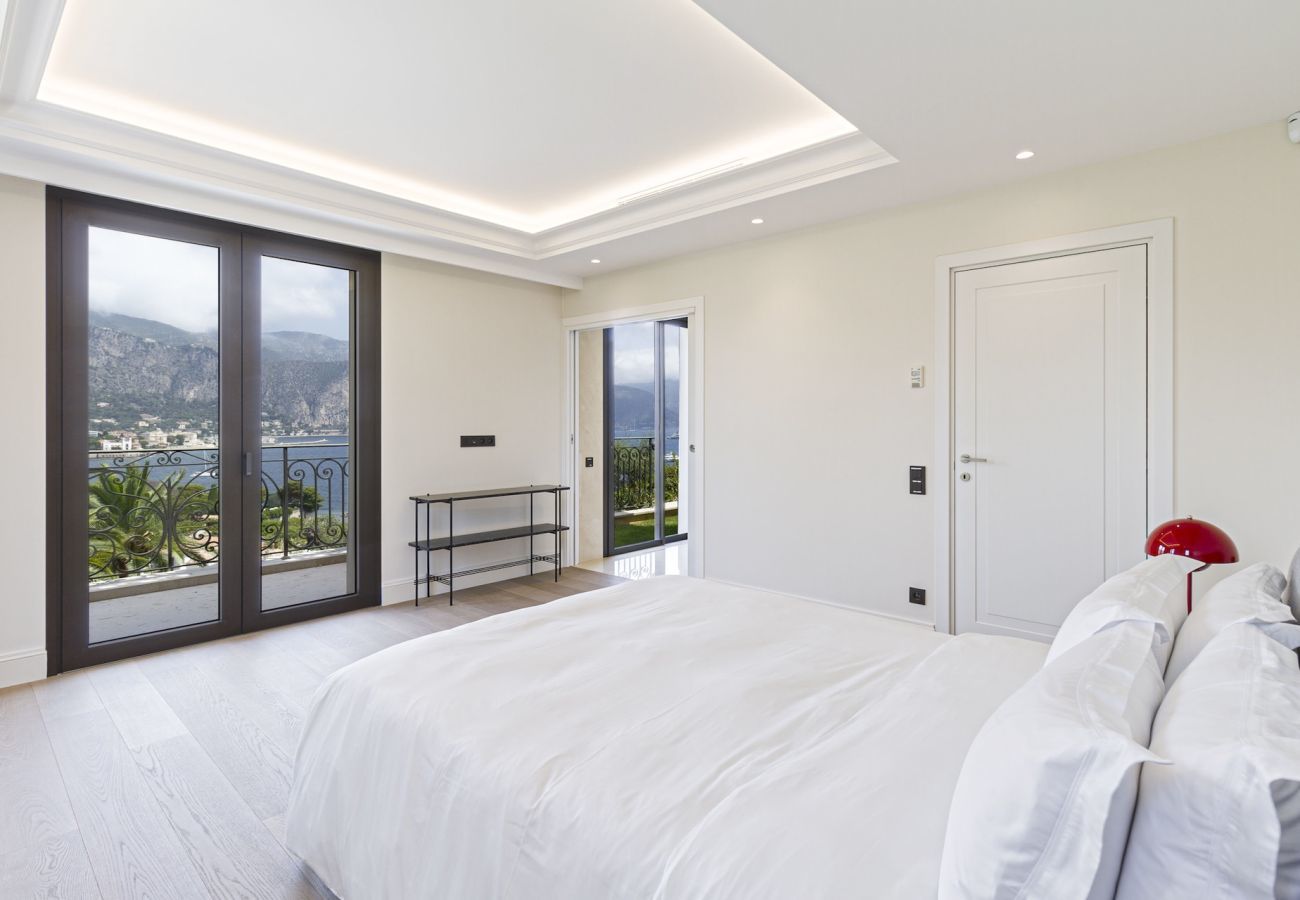 Villa in Saint-Jean-Cap-Ferrat - La Pointe