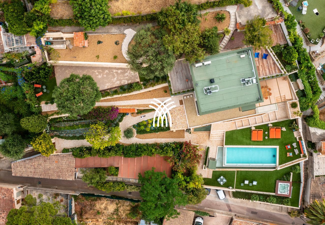Villa in Roquebrune-Cap-Martin - Les Oliviers CDA