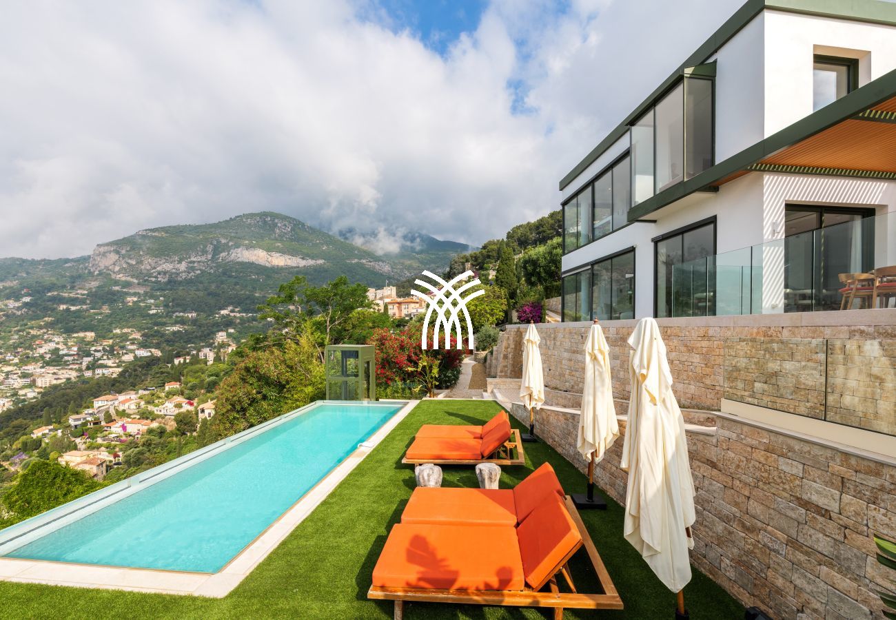Villa in Roquebrune-Cap-Martin - Les Oliviers CDA