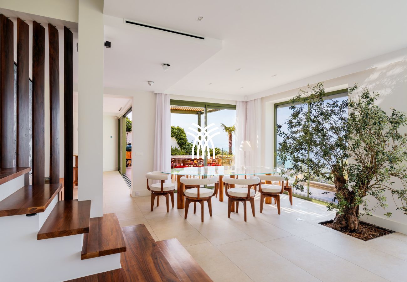 Villa in Roquebrune-Cap-Martin - Les Oliviers CDA