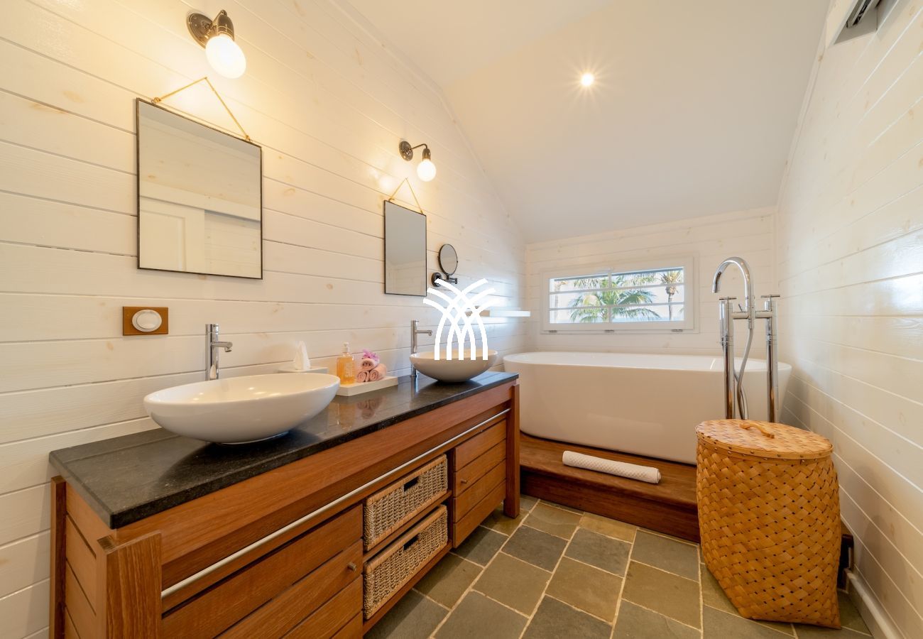 Villa in Saint-Gilles les Bains - Tersis
