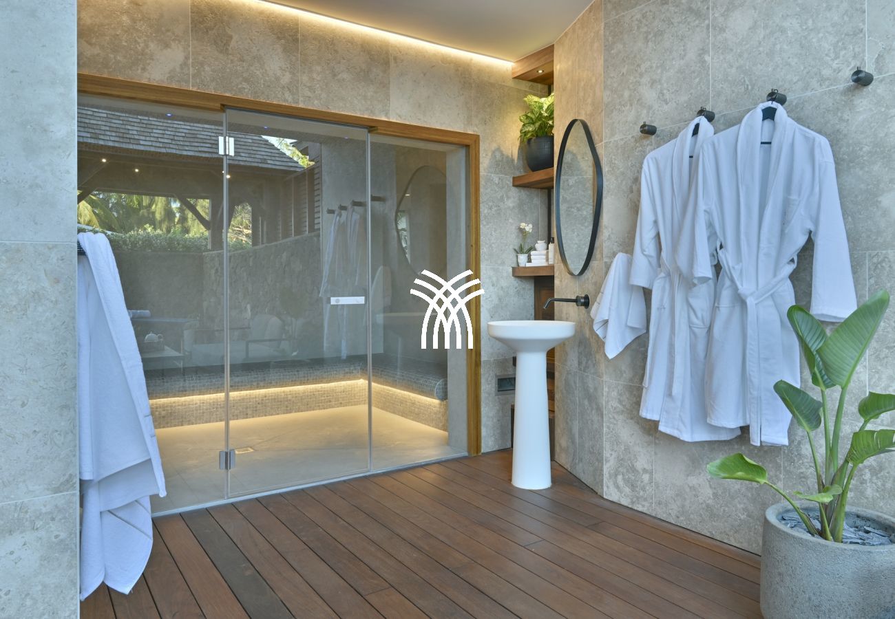 Villa in Saint-Gilles les Bains - Gilles