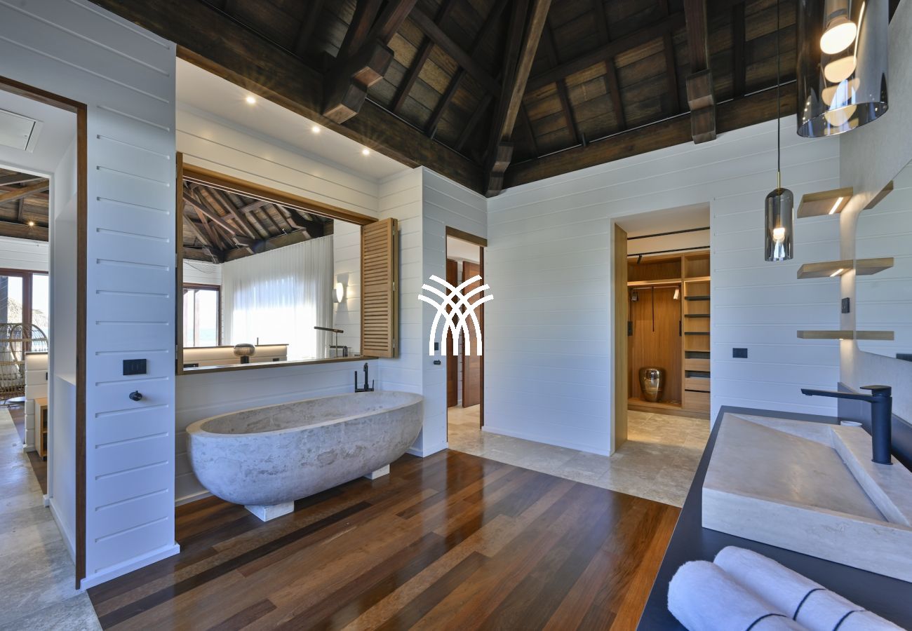 Villa in Saint-Gilles les Bains - Gilles